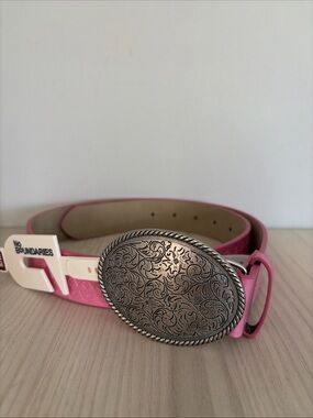 No Boundaries New! Pink Belt with Ornate Antique Silver Oval Buckle size S-M